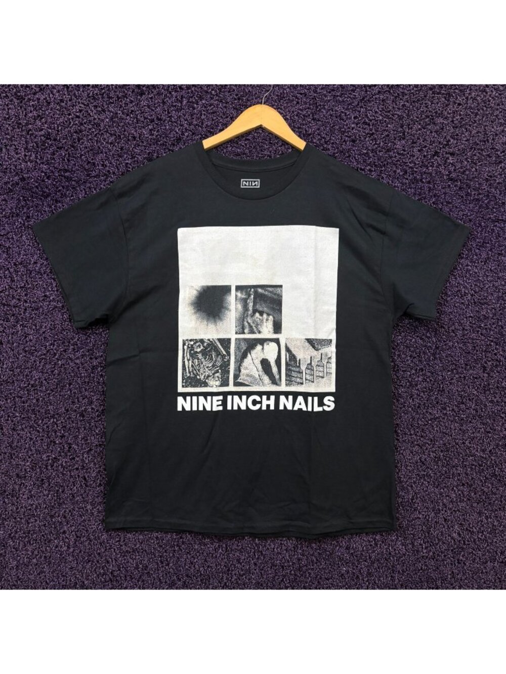 Nine Inch Nails White Out Collage T-Shirt Size Extra Large